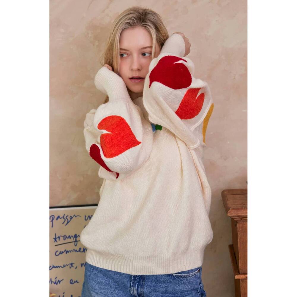 NEW MELLO rainbow heart shaped patch sweater in ivory